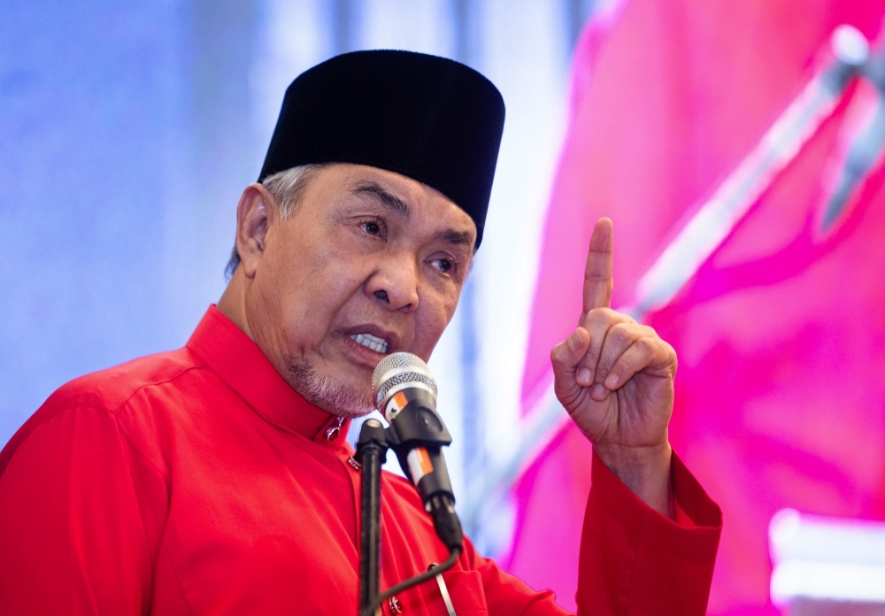 Zahid rejects solo path for Umno in GE16 despite grassroots sentiment, will contest under BN