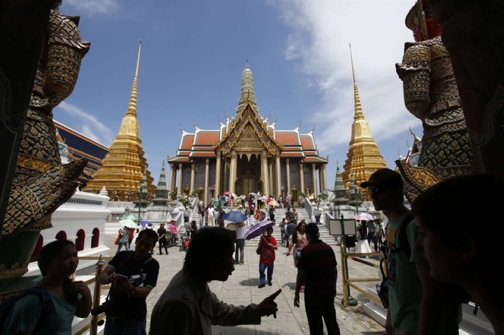 Thailand's stock investor confidence turns bearish in June
