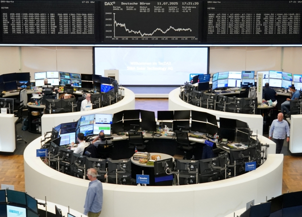 European and US markets slip after Trump warns of 35pc tariff on Canada, investors await next moves