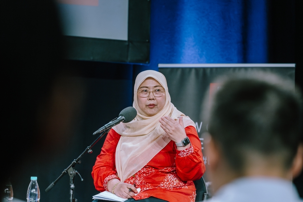 Govt ready to act on unjustified price hikes after SST revision, says deputy domestic trade minister