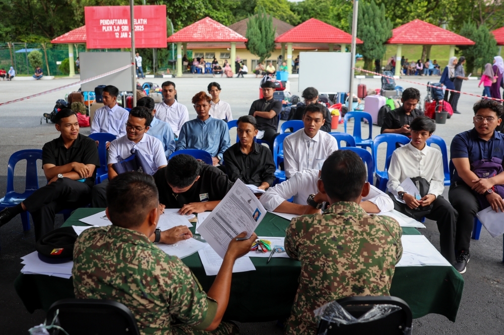 Defence minister: Health issues, university offers behind 30pc absentee rate in PLKN 3.0