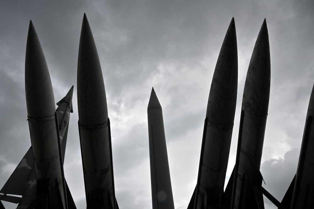 US shifts Patriot missile exports to Kyiv, postponing Swiss defence plans