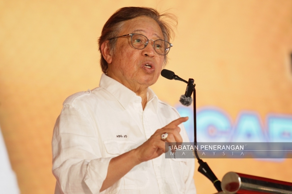 Abang Johari: ‘Jealousy' of PBB's success behind false claims of rift with Awang Tengah