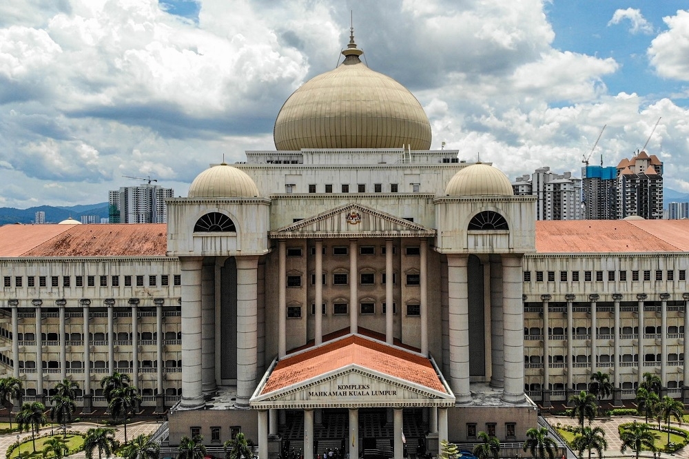 If the judiciary under the previous leadership reached new heights, why not under the new leadership? — Hafiz Hassan