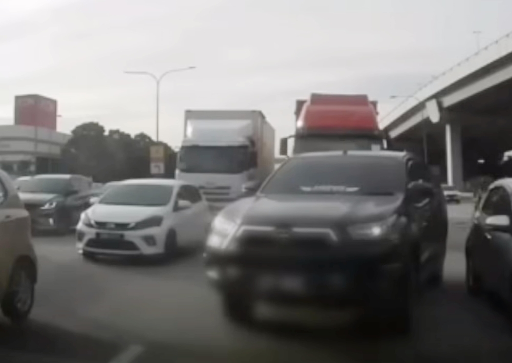 Man in viral 4WD road rage incident claims he was rushing home to see mother who had fallen
