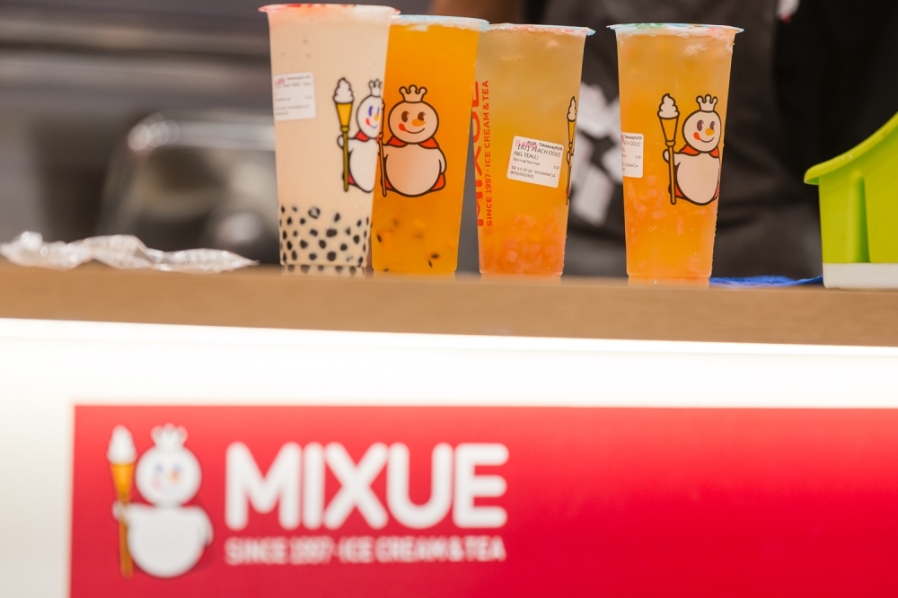 Consumers rejoice but Malaysian, Indonesian entrepreneurs sound alarm as Chinese chains flood region