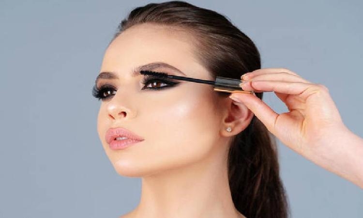 6 نصائح لمكياج صباحى ناعم واحترافى