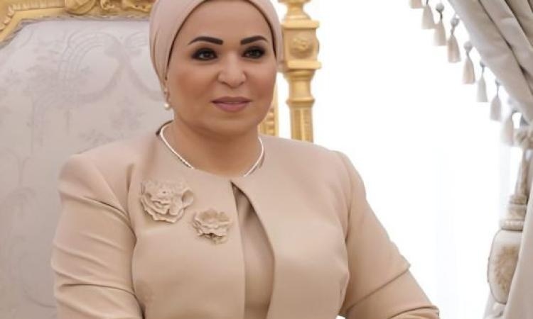 السيدة انتصار السيسي توجه الهلال الأحمر بدعم أهالي ضحايا حادث المنوفية
