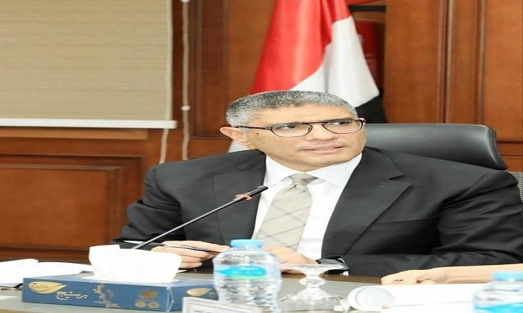 محافظ الجيزة يتابع نتائج لقاءات المواطنين بأحياء ومدن الجيزة