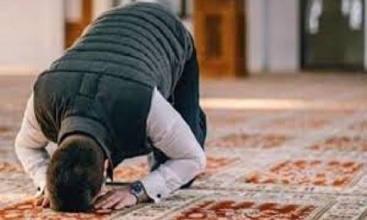 د.غنايم يوضح شروط صحة الصلاة في حالة النسيان