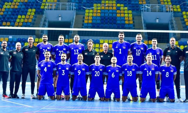 منتخب الكرة الطائرة يغادر إلى الجزائر للمشاركة في بطولة الصداقة الدولية
