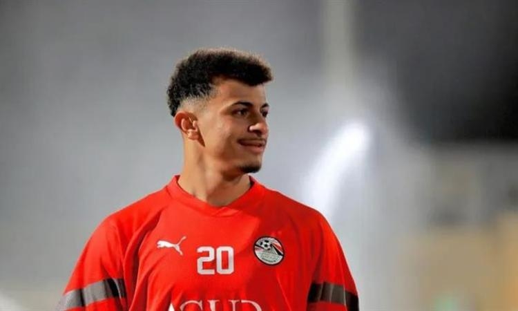 المصري يعلن تعاقده مع عمر الساعي لاعب الأهلي لمدة موسم على سبيل الإعارة