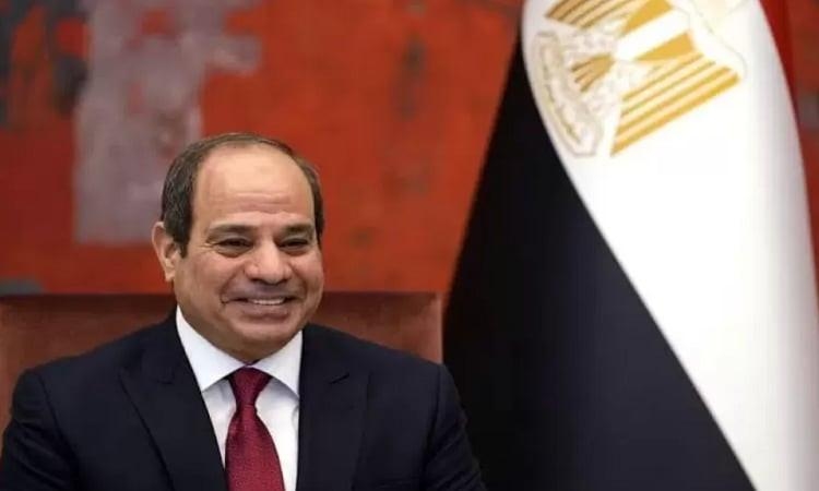 السيسي يتوجه اليوم إلى غينيا للمشاركة في اجتماع القمة للاتحاد الإفريقي