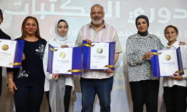 إقليم القاهرة الكبرى يحصد المركز الأول..وثقافة البحيرة تتصدر الأنشطة الخاصة