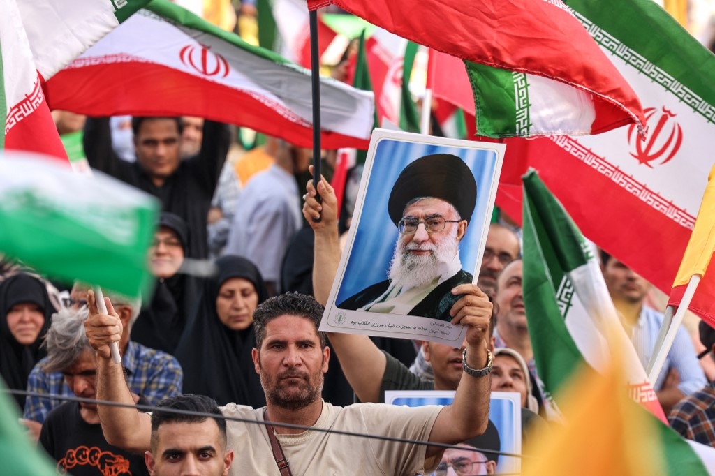 Iran lawmakers back suspending cooperation with UN nuclear watchdog