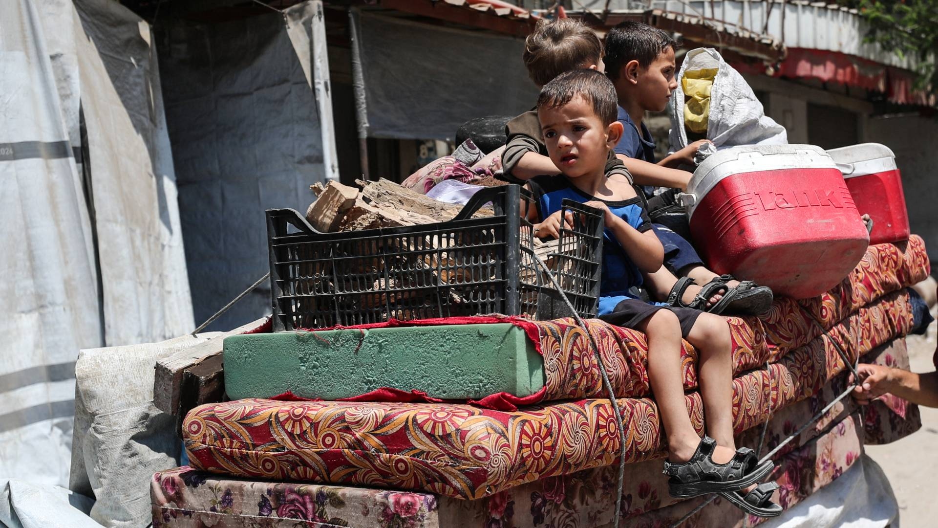 Four killed in Israeli airstrike hitting Gaza's Khan Younis
