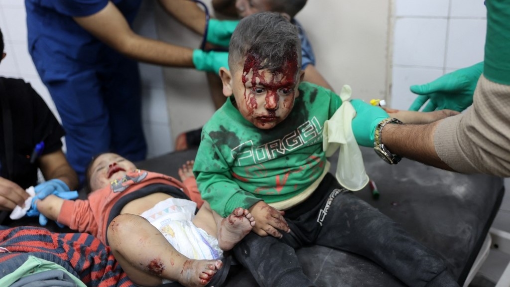 UK's Lammy urged to honour pledge to help evacuate injured children from Gaza