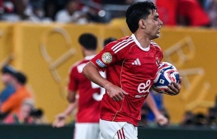 بن شرقي يعتذر لجماهير الأهلي لهذا السبب