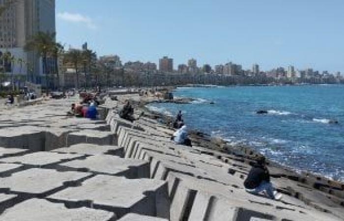 الطقس غدا شديد الحرارة وشبورة ورطوبة والعظمى بالقاهرة 36 درجة والإسكندرية 31