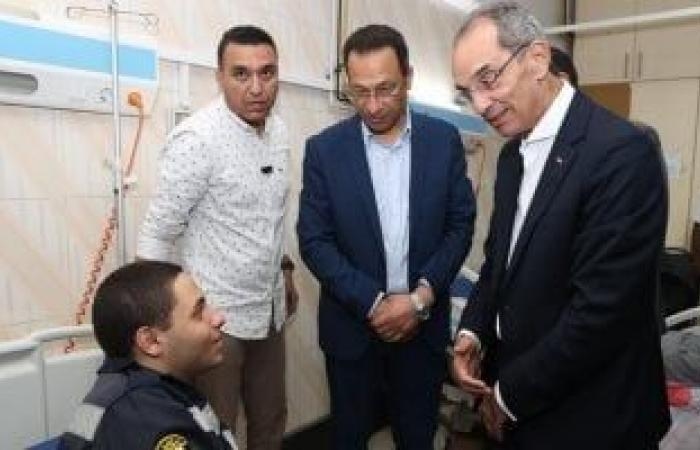 وزير الاتصالات: عودة الخدمات بشكل تدريجى خلال 24 ساعة