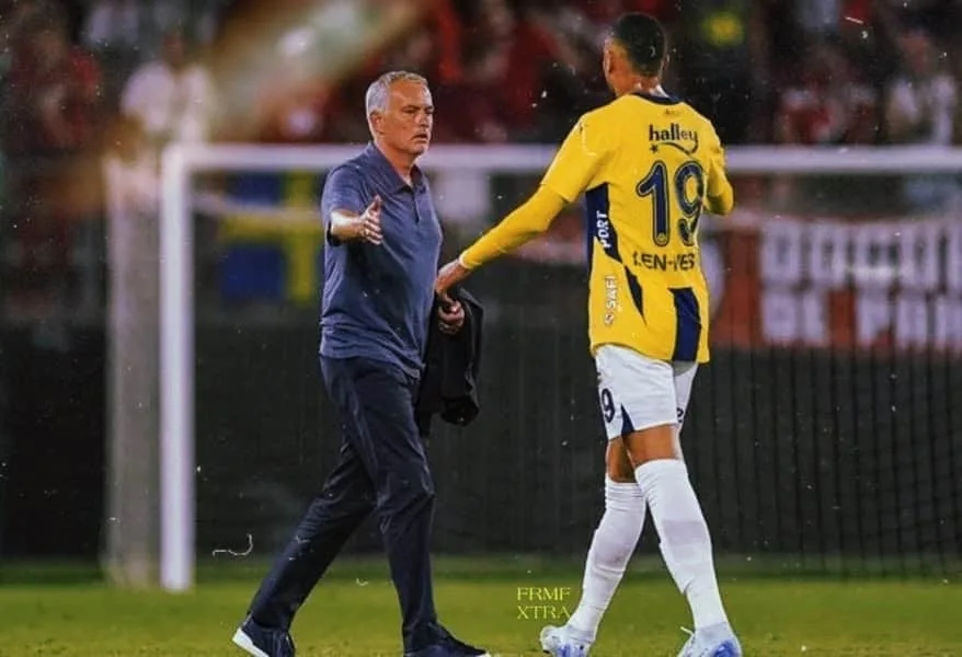 Mourinho Holds Firm on En-Nesyri