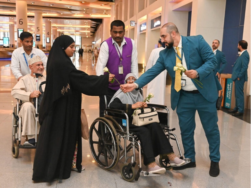 Oman successfully evacuates over 2,000 individuals from Iran amid regional developments