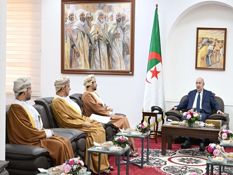 Algerian President receives Oman's Minister of Commerce