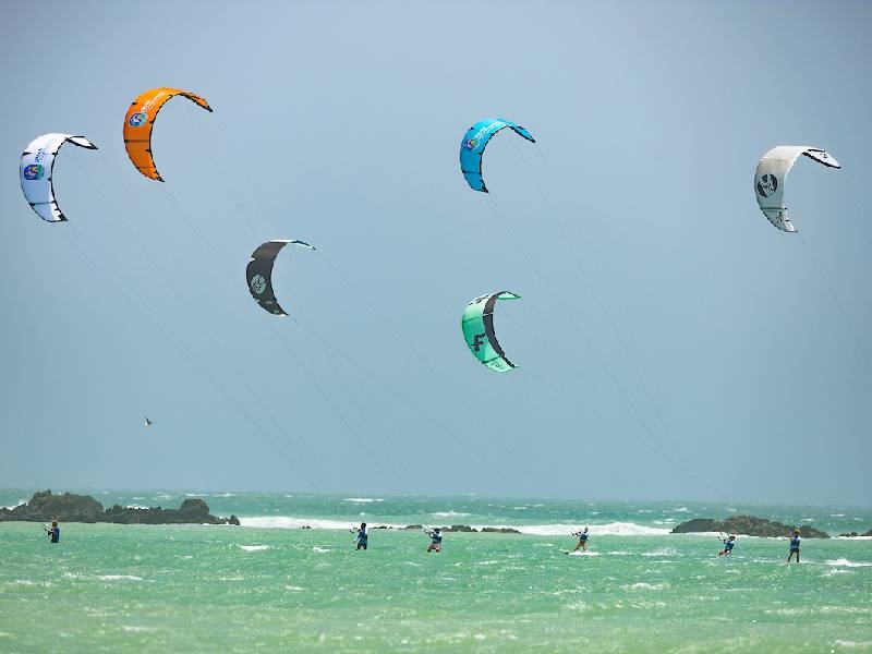 Oman Kite Festival starting in Barr al Hikman on July 15