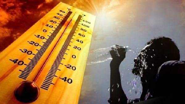 الأرصاد توجه تحذيرًا عاجلاً بشأن طقس الأحد.. درجة الحرارة تسجل 42 في 4 محافظات