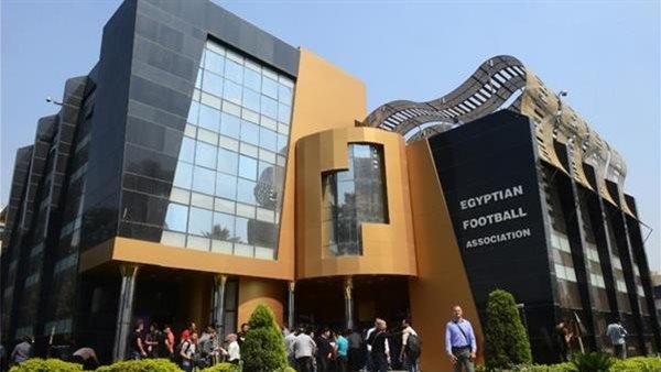 اتحاد الكرة يدرس إقامة مباريات كأس مصر قبل توقف الدوري
