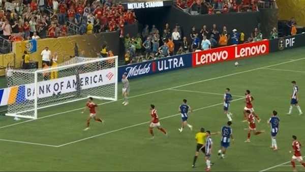 صبري رحيل: الأهلي بحاجة لتدعيم الدفاع.. عبد القادر مكسب للزمالك