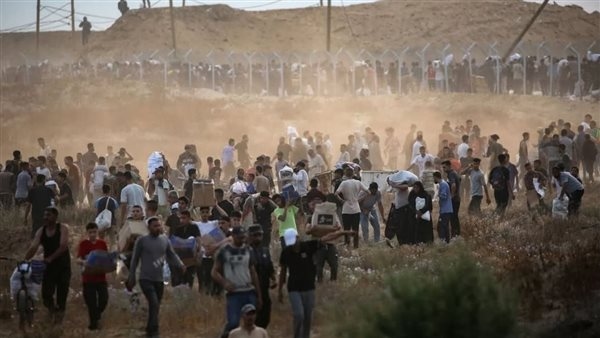 بأوامر من قادتهم.. جنود إسرائيليون يقرون بإطلاق النار عمدًا على منتظري المساعدات بغزة