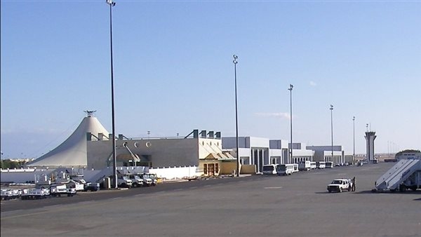 الرئيس السيسي يوجه بطرح مطار الغردقة للشراكة مع القطاع الخاص نهاية 2025