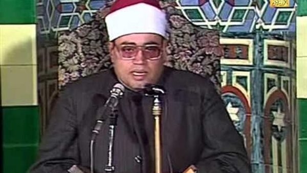 عائلة الشيخ شعبان الصياد تهدي مقتنياته للجناح المخصص له في متحف القرآن الكريم