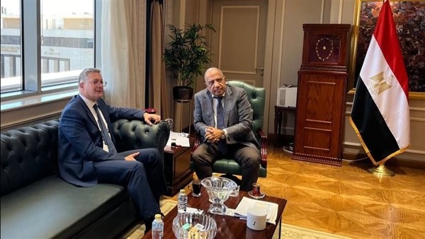 وزيرا الكهرباء والبترول يؤكدان على خطة العمل التكاملية والشراكة في توفير الوقود لتأمين التغذية الكهربائية