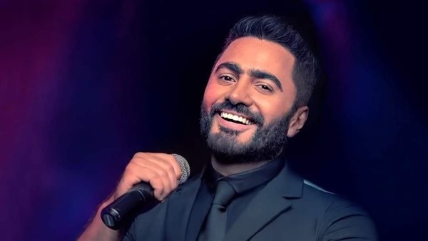 مدين يشارك صورة جديدة مع تامر حسني من كواليس مهرجان العلمين