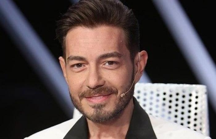 أحمد زاهر يعلق على تكريمه بجائزة نجم العام عن «سيد الناس»