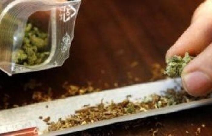 نافذة - المتهمان بالاتجار فى المخدرات: بنستخدم دراجة نارية في توزيع الأستروكس