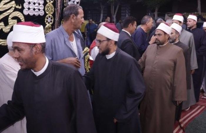 أخبار مصر : نيابة عن وزير الأوقاف.. وفد يقدّم واجب العزاء في شهيدات المنوفية