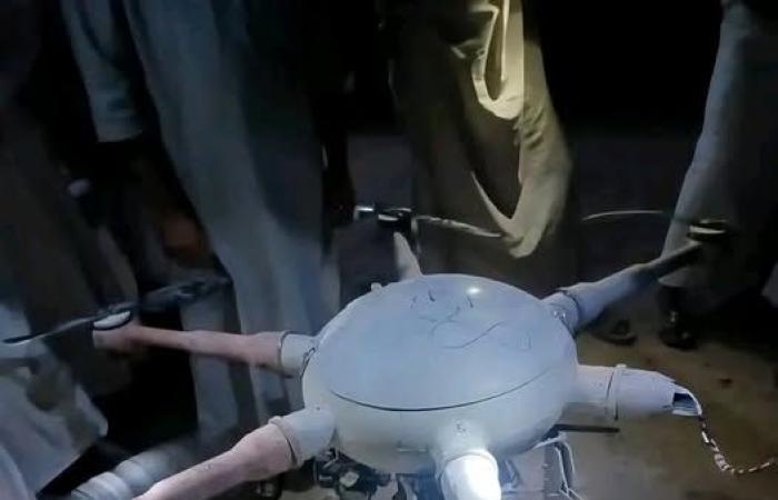أخبار العالم : مأرب.. القوات الحكومية تسقط طائرة مسيرة حوثية بجبهة "رغوان"
