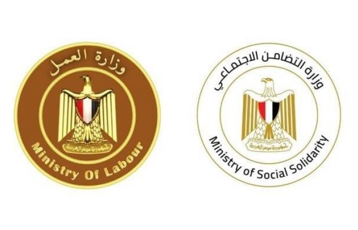 وزيرا "التضامن الاجتماعي" و"العمل" يقرران صرف 300 ألف جنيه لأسرة كل متوفي بحادث الطريق الإقليمي