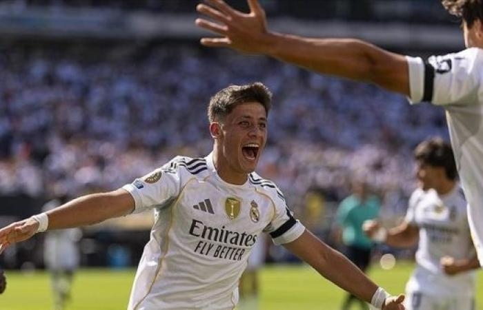 أخبار العالم : ريال مدريد يكمل عقد المتأهلين لنصف نهائي مونديال الأندية