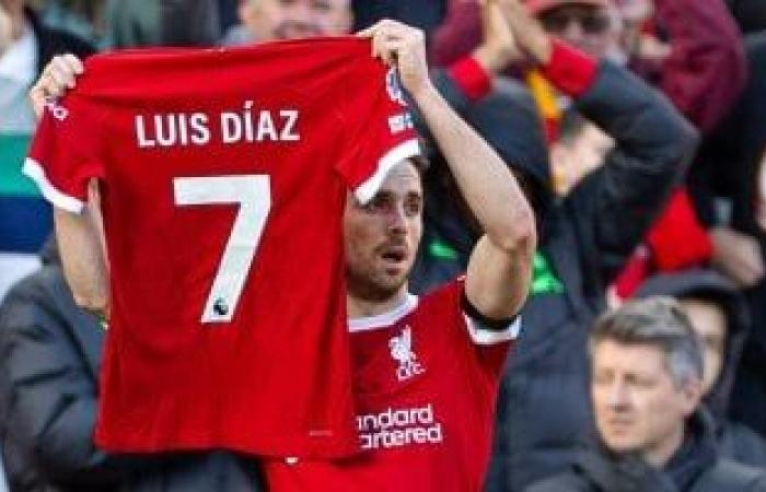 رياضة عالمية : جماهير ليفربول تطالب برحيل لويس دياز لرقصه تزامنًا مع جنازة جوتا