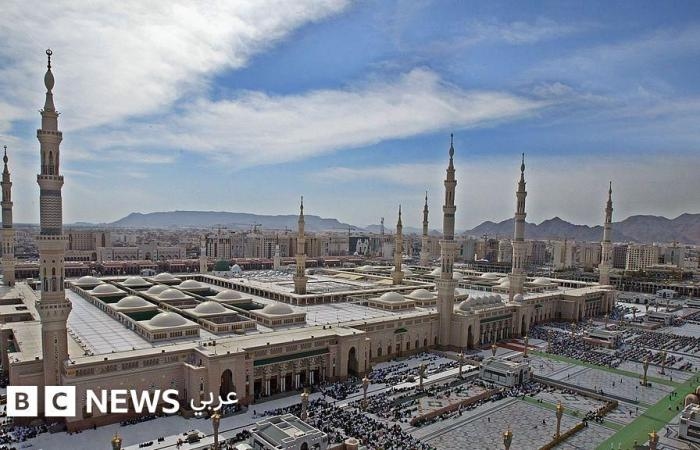 أخبار العالم : "هل وضع النبي محمد حجر الأساس لدولة سياسية دينية؟"- في صحيفة لوموند