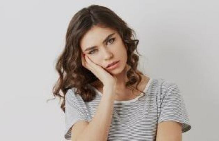 صحة وطب : لماذا يُؤثر التوتر على النساء أكثر؟.. السر فى الهرمونات