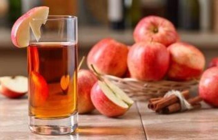 صحة وطب : كم سعرة حرارية تحتويها التفاحة وما الكمية الواجب تناولها يوميا؟