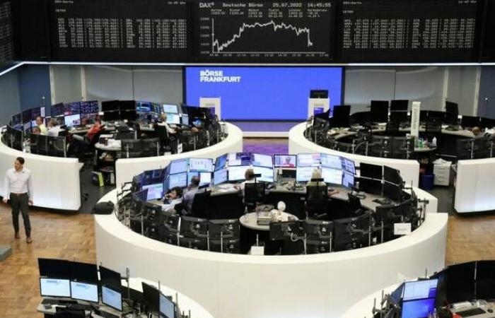 إقتصاد : استقرار أسهم أوروبا وسط تقييم مقترحات الرسوم الجمركية