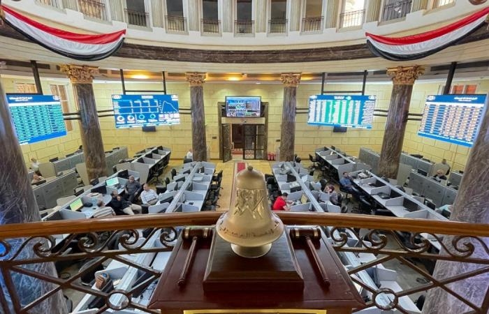 أخبار مصر : 349.2 مليار جنيه إجمالي قيمة التداول بالبورصة خلال الأسبوع الماضي