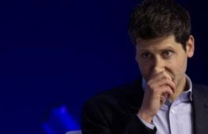 أخبار التكنولوجيا : رئيس "OpenAI" يحذر: محادثاتك مع ChatGPT ليست سرية وقد تستخدم قانونيًا