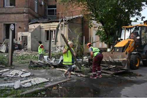 Kyiv attacks kill three in Russia, Ukraine maternity ward hit
